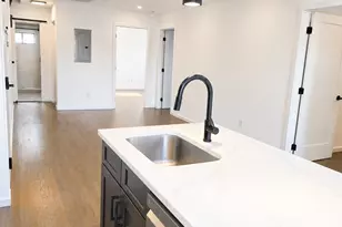 20-01 Steinway St, Astoria, NY 11105 - Photo 2