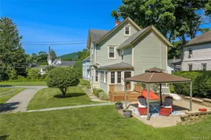 17 Spring St, Pawling, NY 12564 - Photo 6