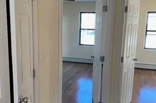 109-31 177th St, Jamaica, NY 11433 - Photo 8