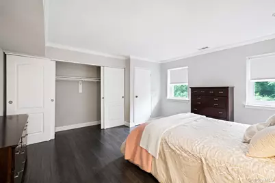 282 Artist Lake Drive, Middle Island, NY 11953 - Photo 16