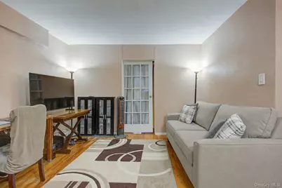 83-40 Austin Street #3X, Kew Gardens, NY 11435 - Photo 6