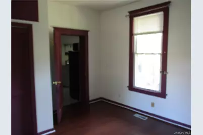 33 Bayview Terrace Unit 1, Newburgh, NY 12550 - Photo 10