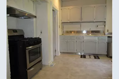 33 Bayview Terrace Unit 1, Newburgh, NY 12550 - Photo 18