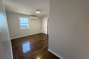 143-02 222nd St, Springfield Gardens, NY 11413 - Photo 8