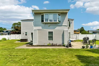 22 Liberty Avenue, Selden, NY 11784 - Photo 32