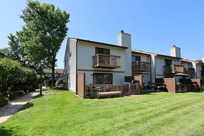 155 Laurel Lane, Wantagh, NY 11793 - Photo 32