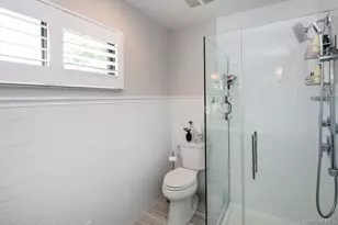 155 Laurel Ln, Wantagh, NY 11793 - Photo 22