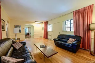 1264 Rhinelander Ave, Bronx, NY 10461 - Photo 6