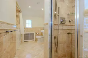 1264 Rhinelander Ave, Bronx, NY 10461 - Photo 30