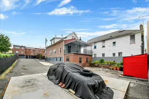 562 Underhill Ave, Bronx, NY 10473 - Photo 6