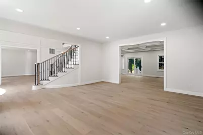 41 Cove Road, Huntington, NY 11743 - Photo 26