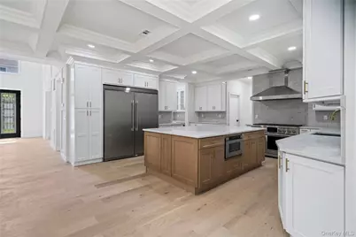 41 Cove Road, Huntington, NY 11743 - Photo 18