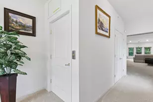 33 Greentree Ct, Shirley, NY 11967 - Photo 8