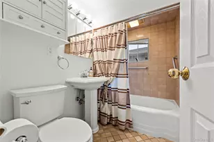 54 Edgewood Rd, Port Washington, NY 11050 - Photo 16