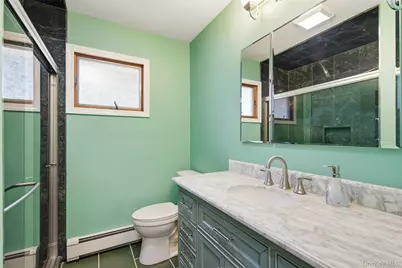 18 Solow Lane, East Northport, NY 11731 - Photo 14