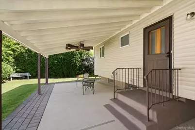 18 Solow Lane, East Northport, NY 11731 - Photo 16