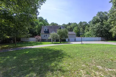 312 Peconic Avenue, Medford, NY 11763 - Photo 2
