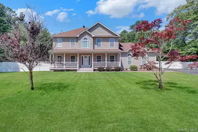 144 Mill Road, Yaphank, NY 11980 - Photo 2