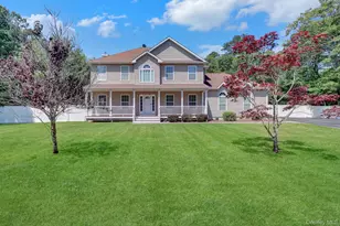 144 Mill Rd, Yaphank, NY 11980 - Photo 2