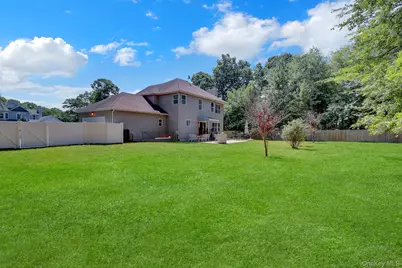 144 Mill Road, Yaphank, NY 11980 - Photo 20