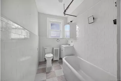 248 Beach 131st Street, Rockaway Park, NY 11694 - Photo 10