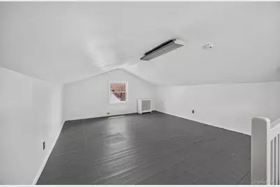 248 Beach 131st Street, Rockaway Park, NY 11694 - Photo 12