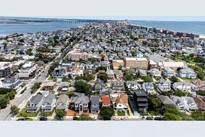 248 Beach 131st Street, Rockaway Park, NY 11694 - Photo 30