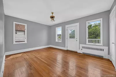 248 Beach 131st Street, Rockaway Park, NY 11694 - Photo 6