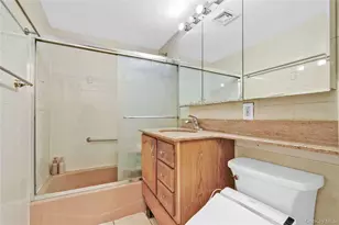 13835 Elder Ave, Flushing, NY 11355 - Photo 18