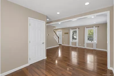 10 Henmond Boulevard, Poughkeepsie, NY 12603 - Photo 18