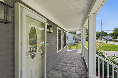 10 Henmond Boulevard, Poughkeepsie, NY 12603 - Photo 4
