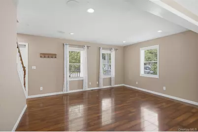 10 Henmond Boulevard, Poughkeepsie, NY 12603 - Photo 20