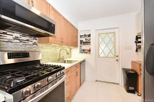 2 Ford Dr W, Massapequa, NY 11758 - Photo 12