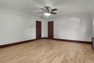 22 Parkwold Dr E, Valley Stream, NY 11580 - Photo 20