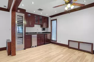 22 Parkwold Dr E, Valley Stream, NY 11580 - Photo 8