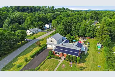 1 Hiko Place, Fishkill, NY 12524 - Photo 2
