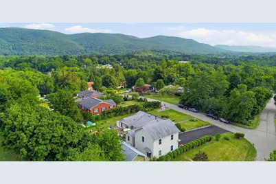 1 Hiko Place, Fishkill, NY 12524 - Photo 6