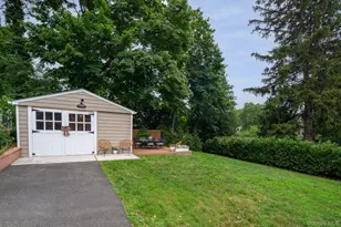 26 Fairmount St, Huntington, NY 11743 - Photo 18