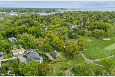 37 Old Post Lane, Mamaroneck, NY 10543 - Photo 32