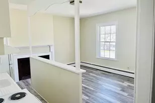 1612 Main St, Pleasant Valley, NY 12569 - Photo 16