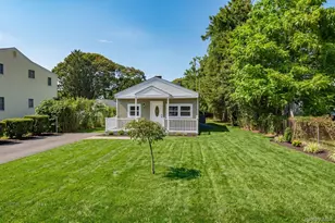 125 Sunset Ave, Selden, NY 11784 - Photo 2