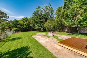 125 Sunset Ave, Selden, NY 11784 - Photo 14