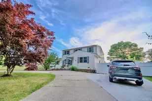 44 S Howell Ave, Farmingville, NY 11738 - Photo 40