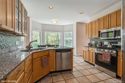 37 Old Post Lane #A, Mamaroneck, NY 10543 - Photo 10