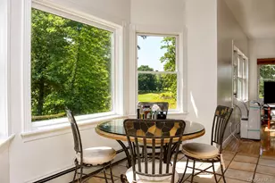 37 Post Ln, Mamaroneck, NY 10543 - Photo 12