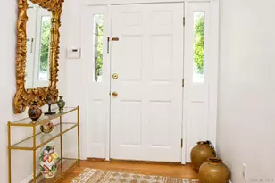 37 Post Ln, Mamaroneck, NY 10543 - Photo 4