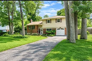 26 Harvard Ln, Commack, NY 11725 - Photo 2