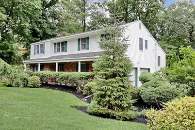 32 Newport Avenue, Tappan, NY 10983 - Photo 2