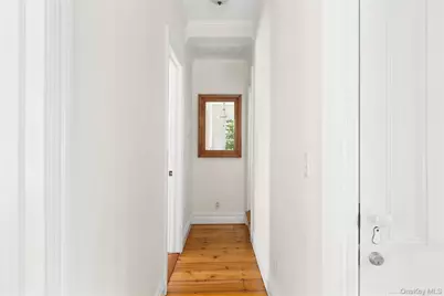 11 Prospect Avenue, Shelter Island Heights, NY 11965 - Photo 18