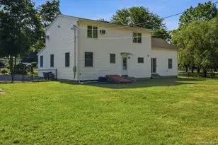 498 Miller Place Rd, Miller Place, NY 11764 - Photo 30